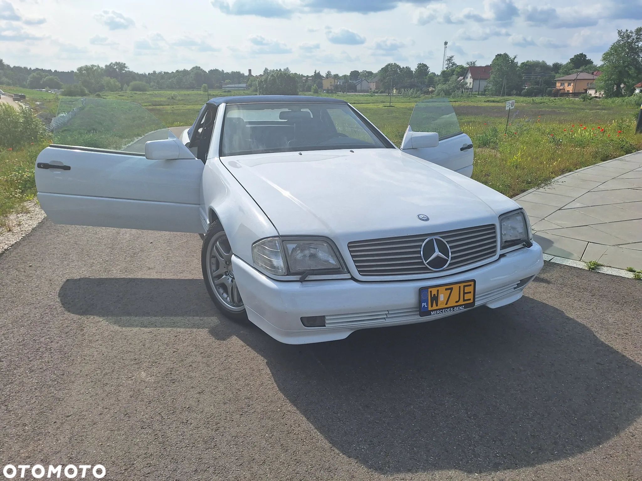 Mercedes-Benz SL - 1