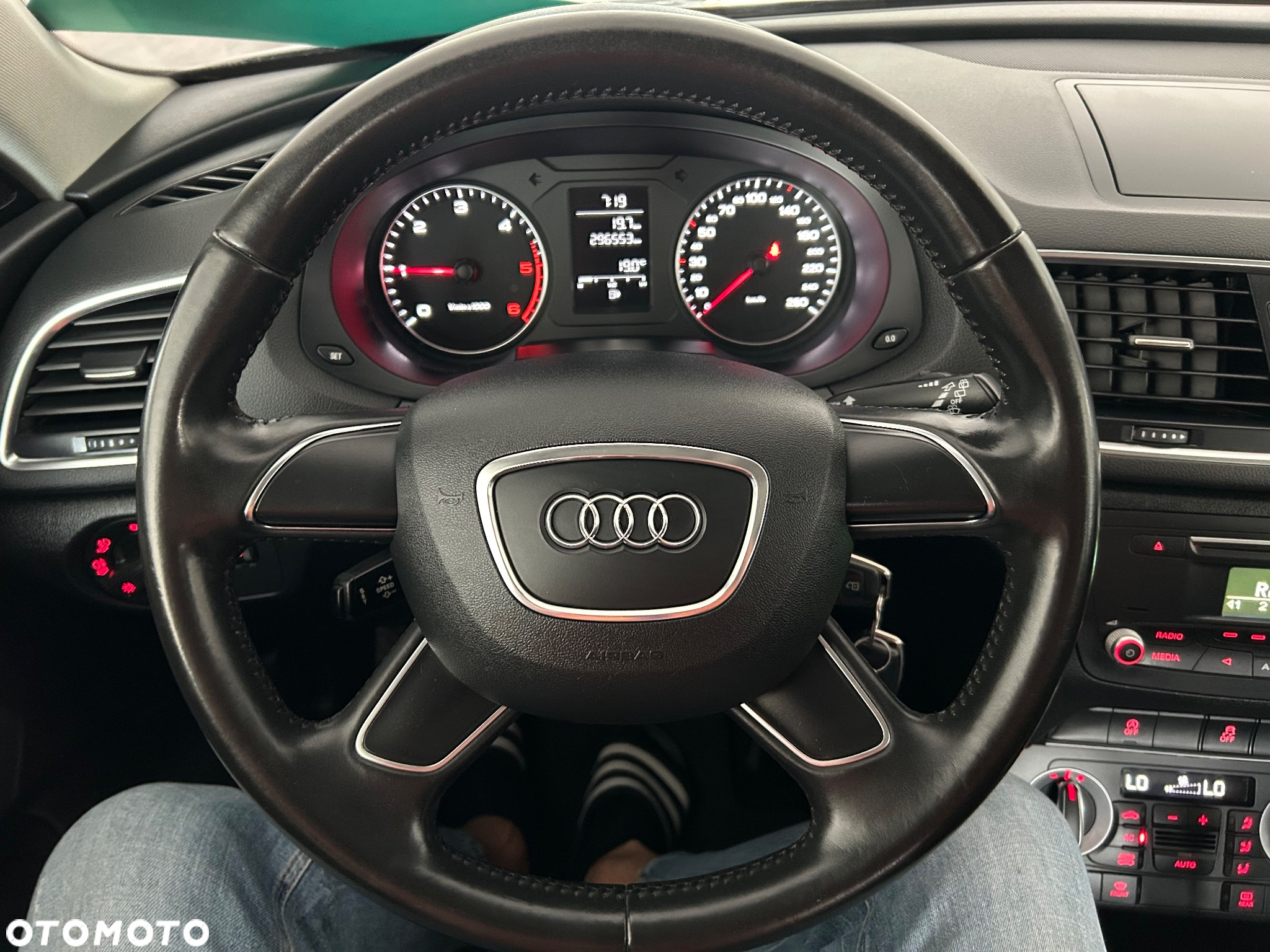 Audi Q3 2.0 TDI - 31