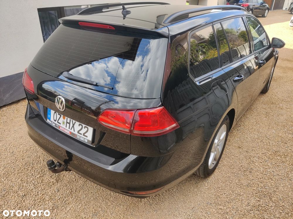 Volkswagen Golf Variant 1.6 TDI BlueMotion Technology DSG Comfortline - 5