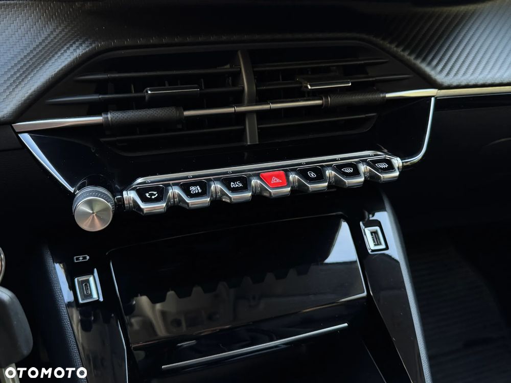 Peugeot 208 1.2 PureTech Allure S&S - 19