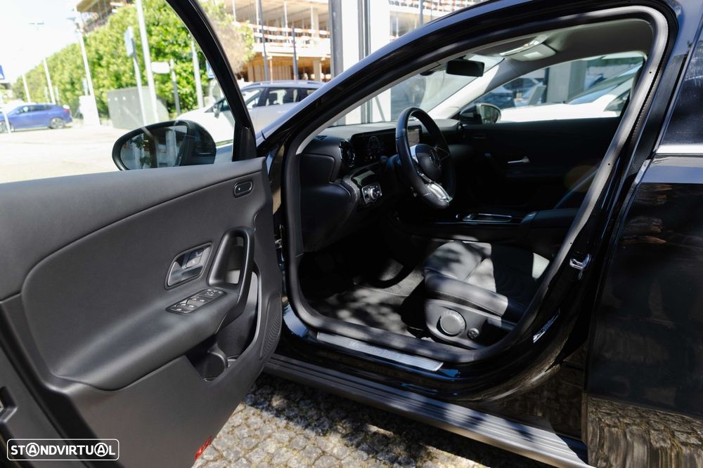 Mercedes-Benz A 180 - 9