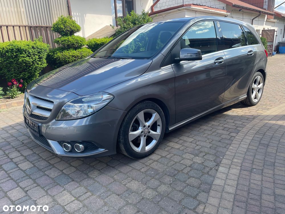 Mercedes-Benz Klasa B 180 Peak Edition - 5
