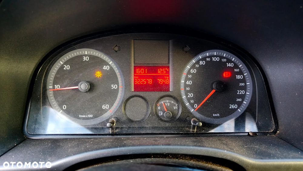 Volkswagen CADDY - 17