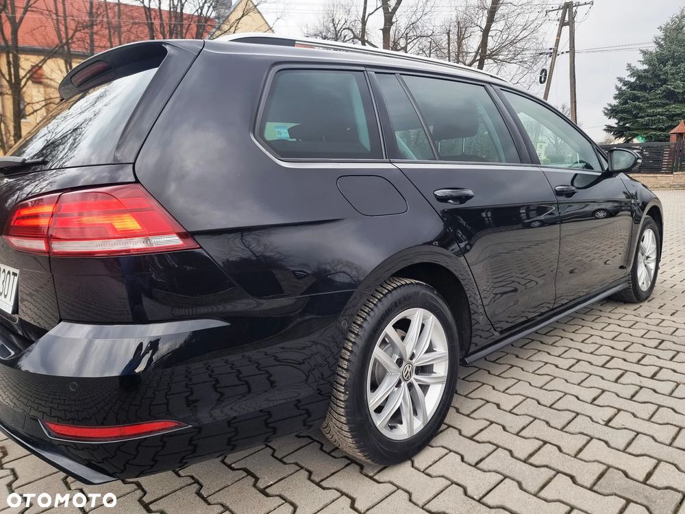 Volkswagen Golf 2.0 TDI SCR DSG R-Line - 25