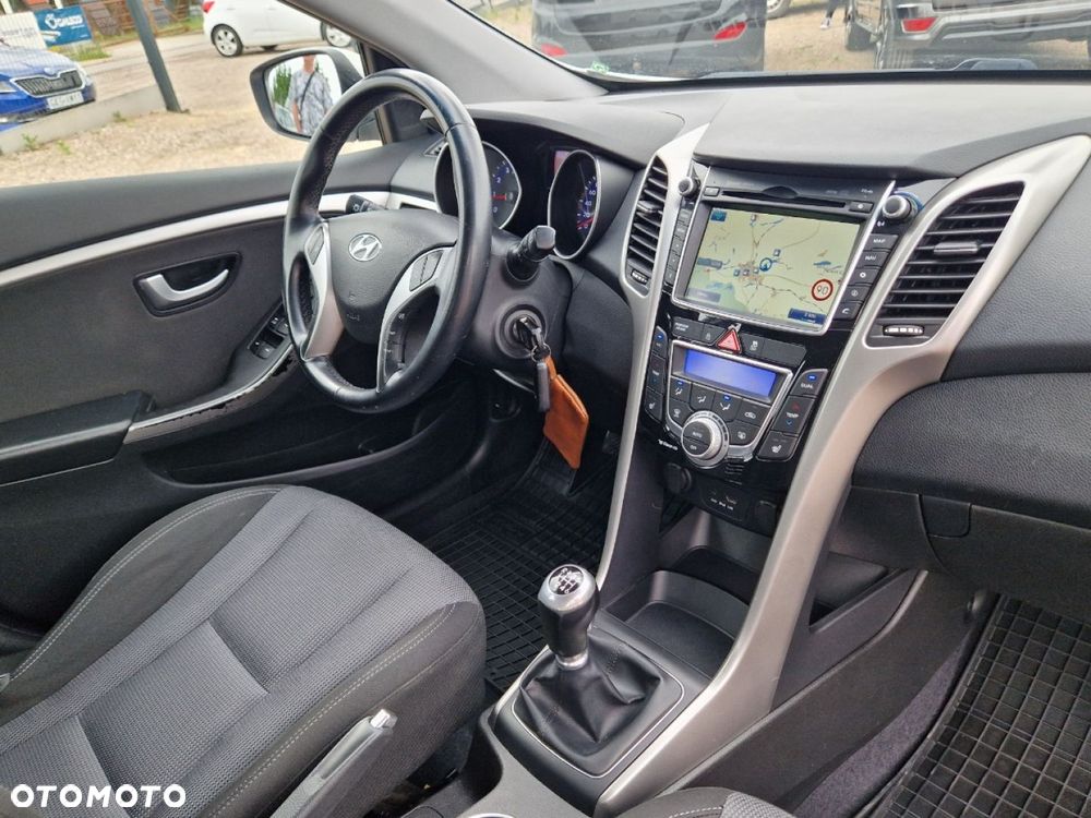 Hyundai i30 1.4 Premium - 22