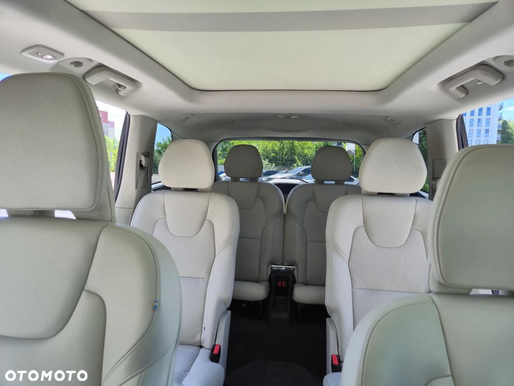 Volvo XC 90 T8 AWD Ultra Bright - 18
