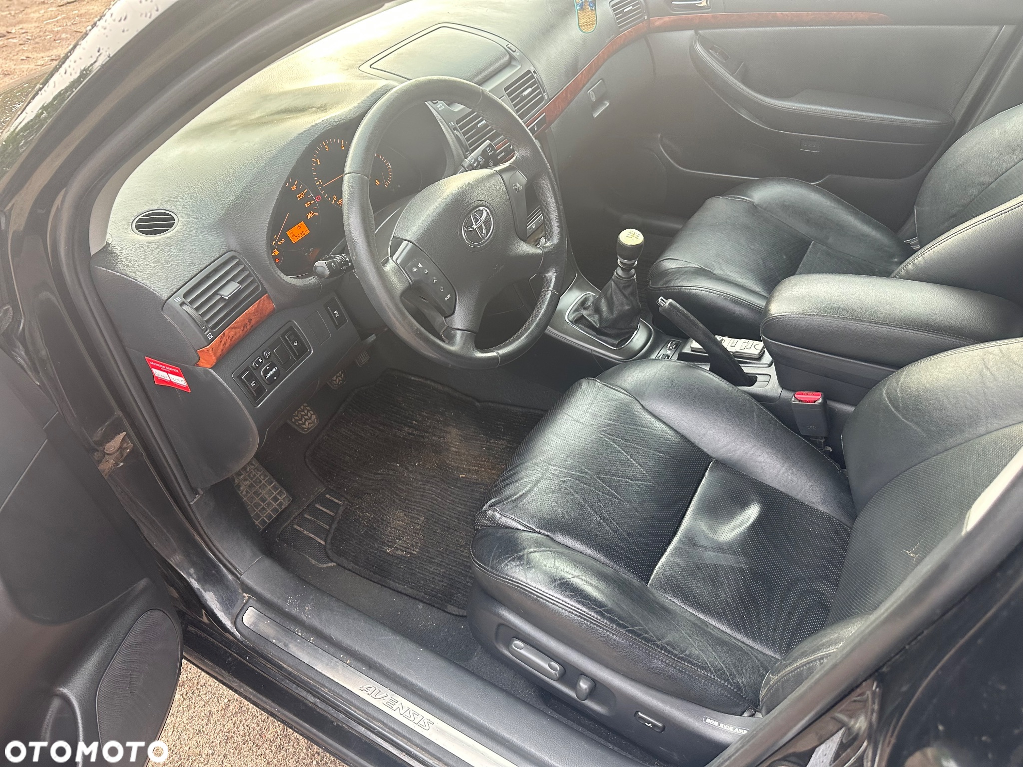 Toyota Avensis 2.2 D-CAT Executive - 22