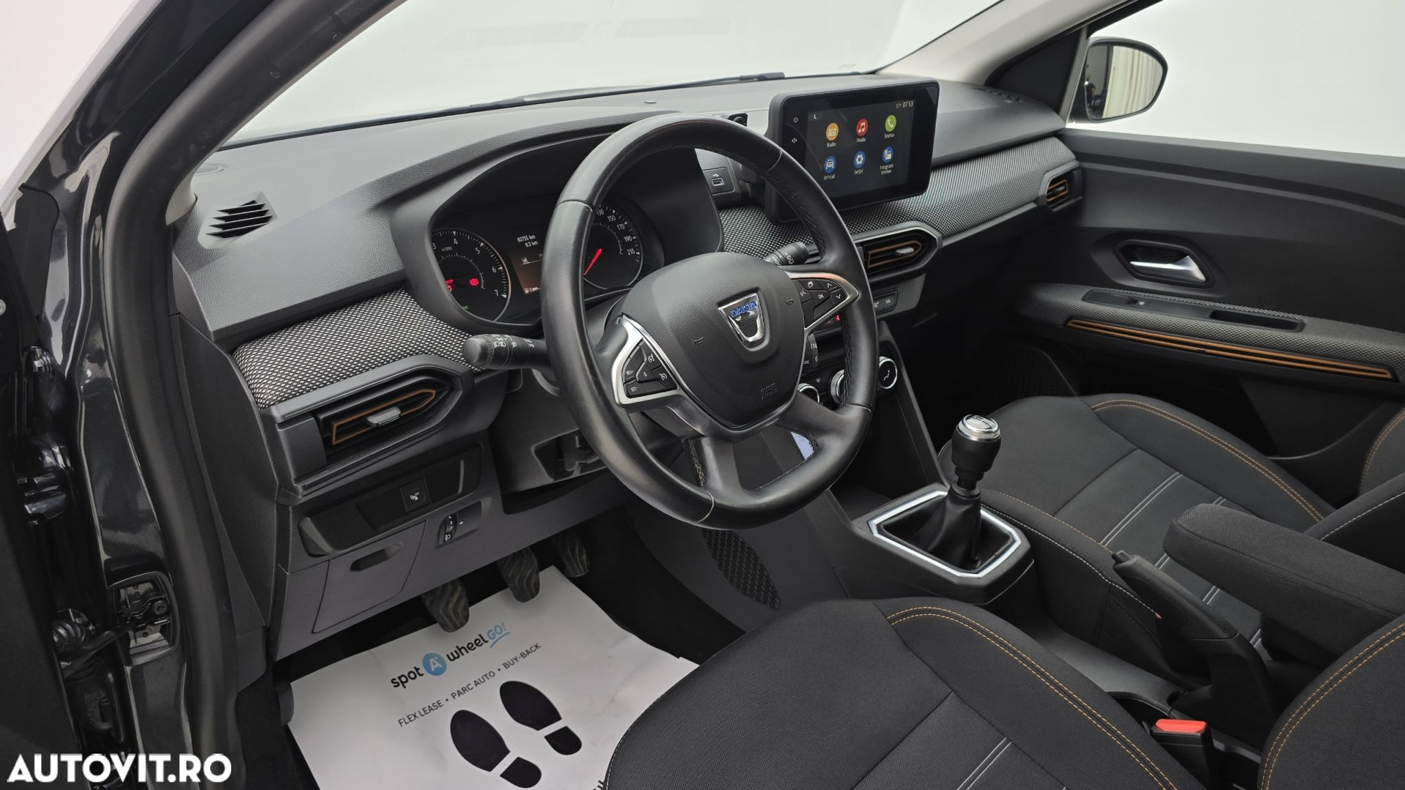 Dacia Sandero Stepway TCe 90 MT6 Comfort - 13