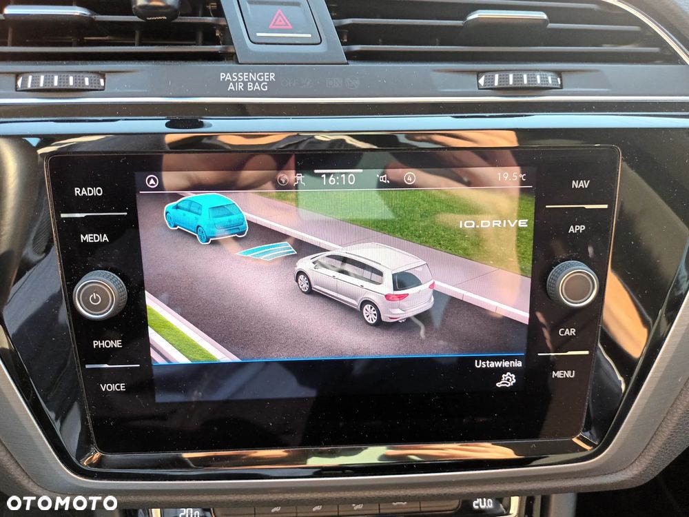 Volkswagen Touran 1.5 TSI EVO Comfortline Plus - 29
