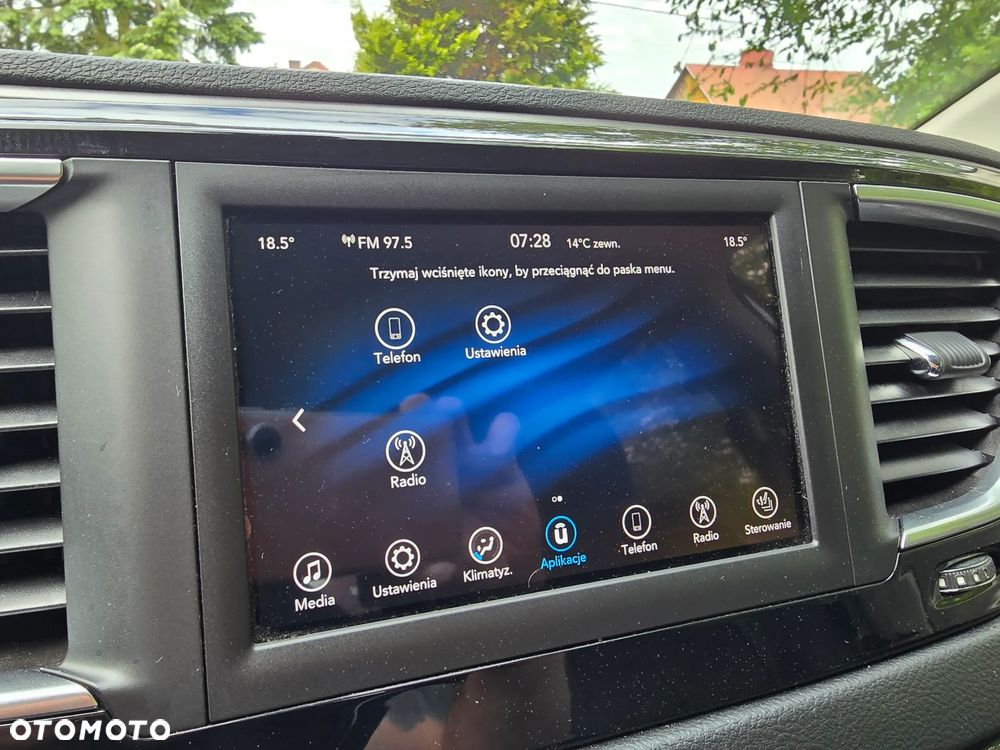 Chrysler Pacifica - 25