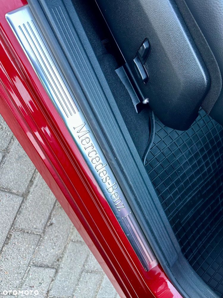 Mercedes-Benz Klasa E 220 BlueTEC 9G-TRONIC Avantgarde - 35