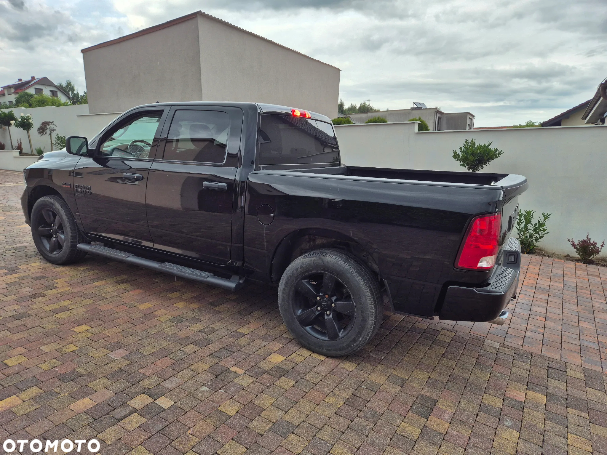 Dodge RAM 1500 5.7 4x4 - 2