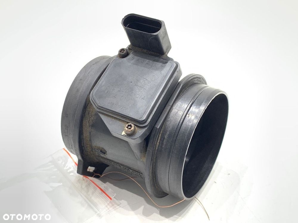 PRZEPŁYWOMIERZ  AUDI A6 C5 (4B2) 1997 - 2005 3.0 162 kW [220 KM] benzyna 2001 - 2005 06C133471A - 1