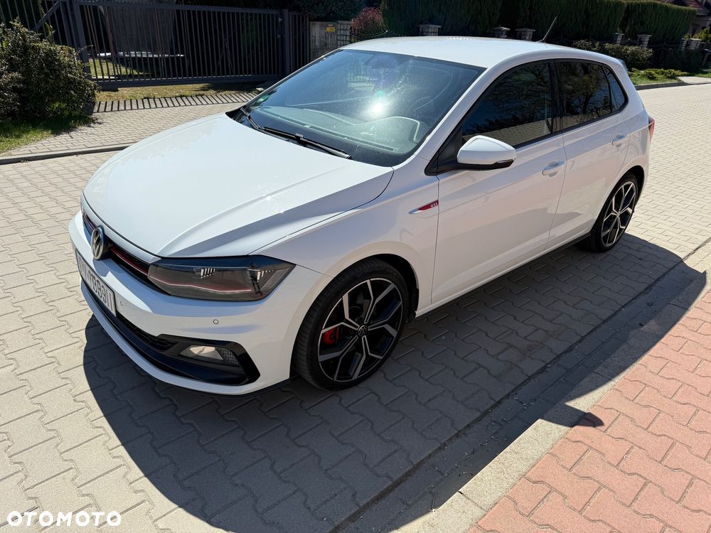 Volkswagen Polo 2.0 TSI DSG GTI - 7