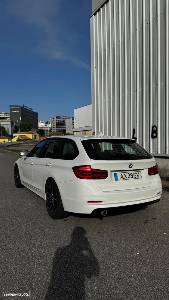 BMW 318 d Touring Sport Line - 2