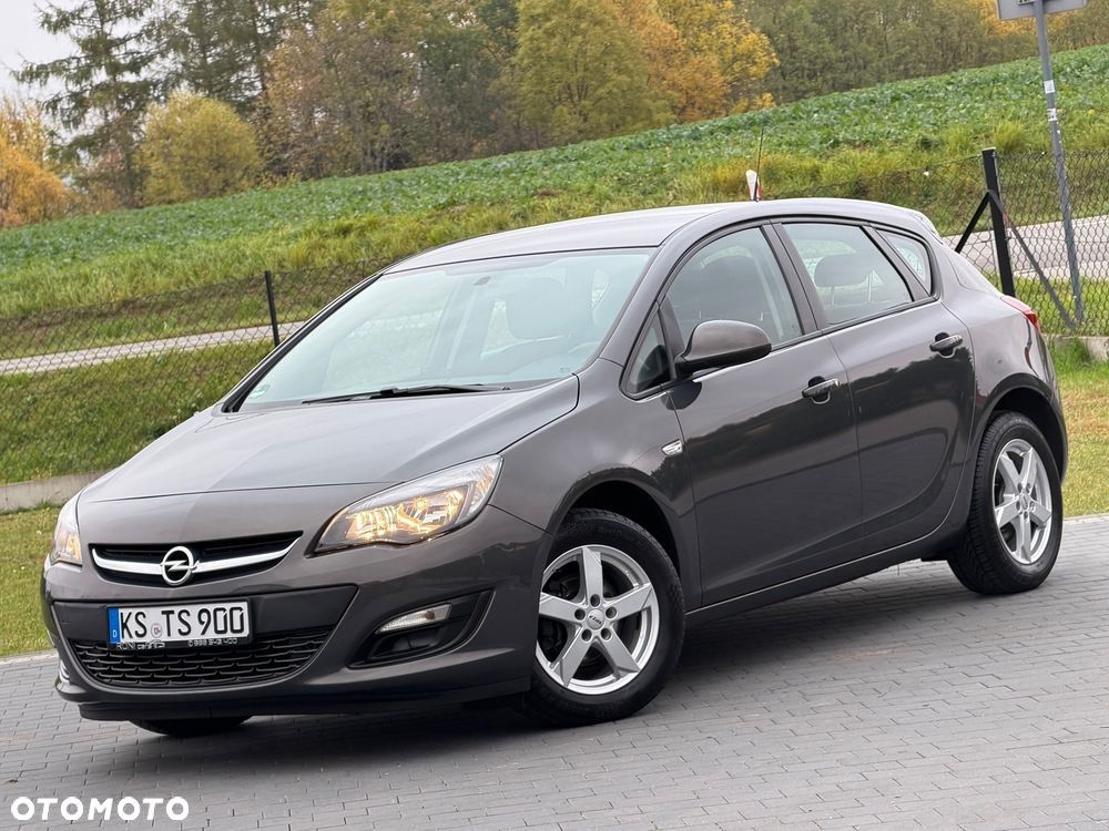 Opel Astra 2015 photo 3