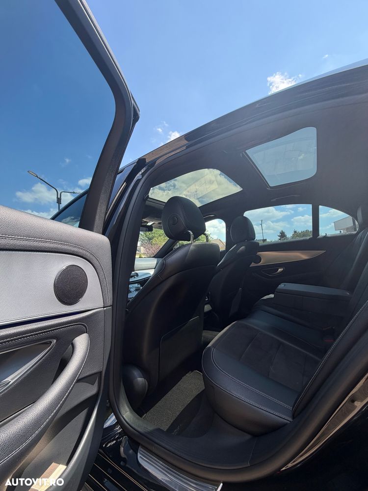 Mercedes-Benz E 220 d Aut. - 11