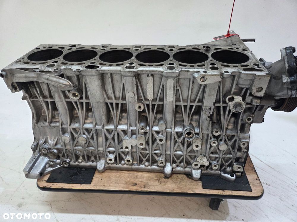 BLOK SILNIKA BMW E60 E61 306D3 M57 - 8