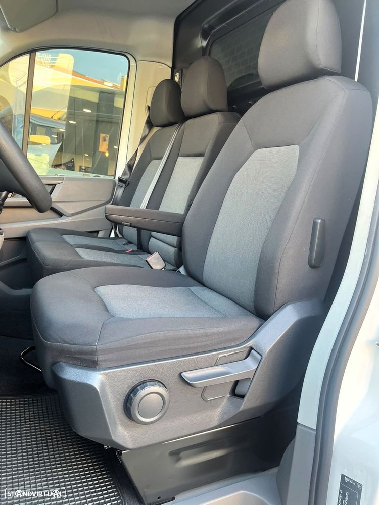 VW Crafter 35 2.0 TDI L4H3 Longo Tecto Alto - 19