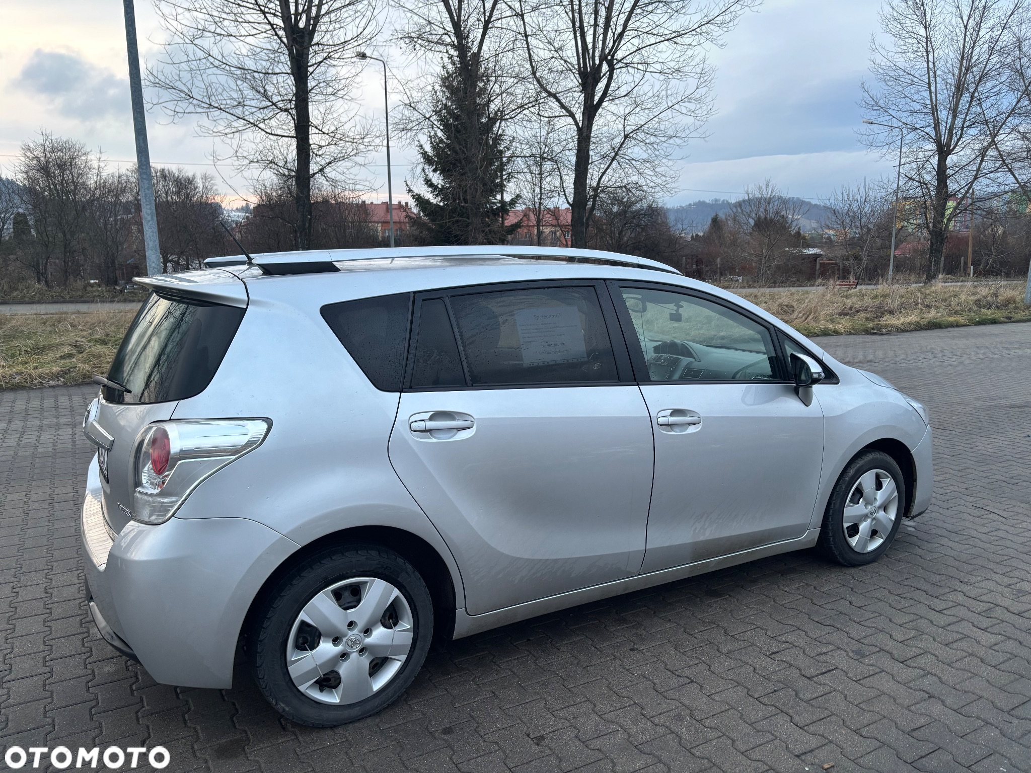 Toyota Verso 1.8 Premium 7os - 6