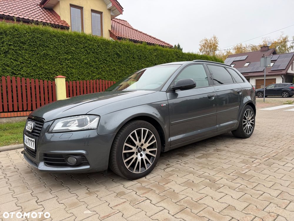 Audi A3 Sportback 2.0 TDI DPF S line Sportpaket - 9