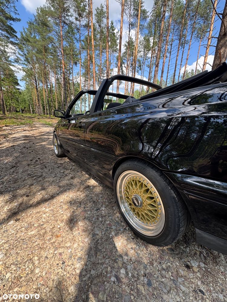 Volkswagen Golf 1.8 CL - 16