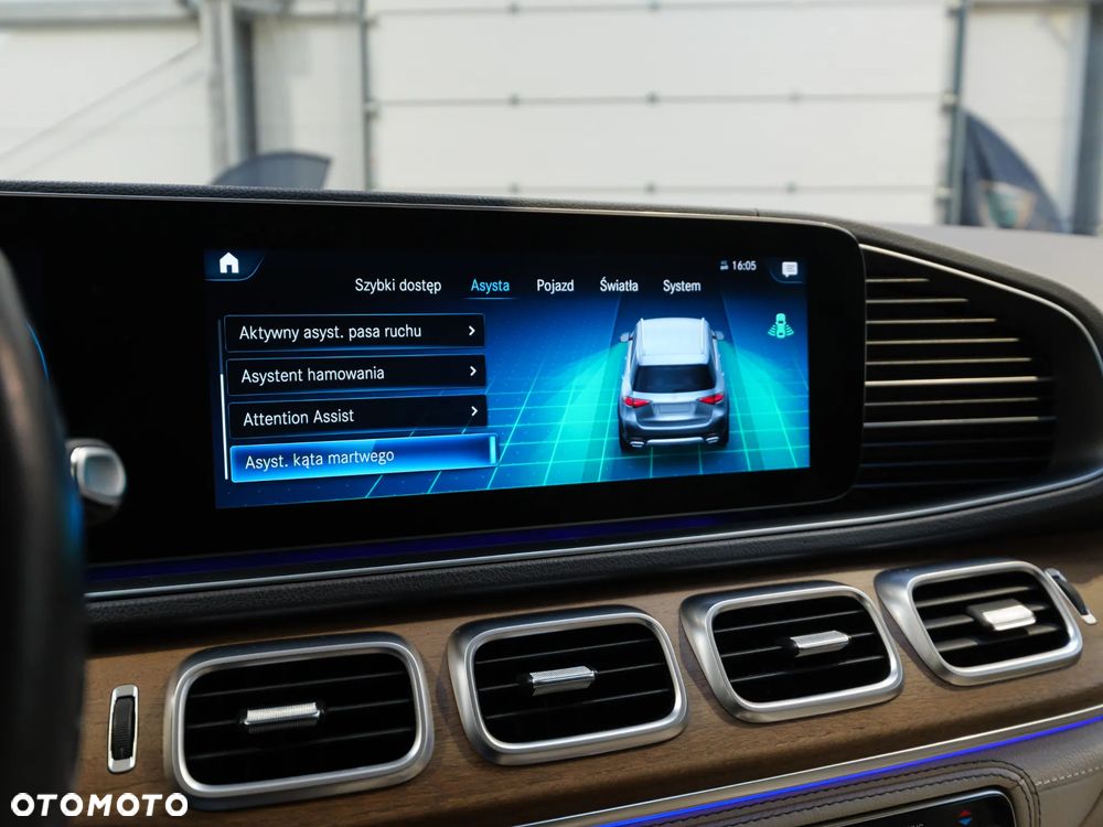 Mercedes-Benz GLE 300 d 4-Matic - 32