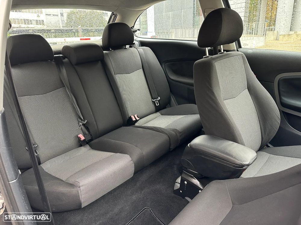 SEAT Ibiza 1.4 TDi Passion - 20