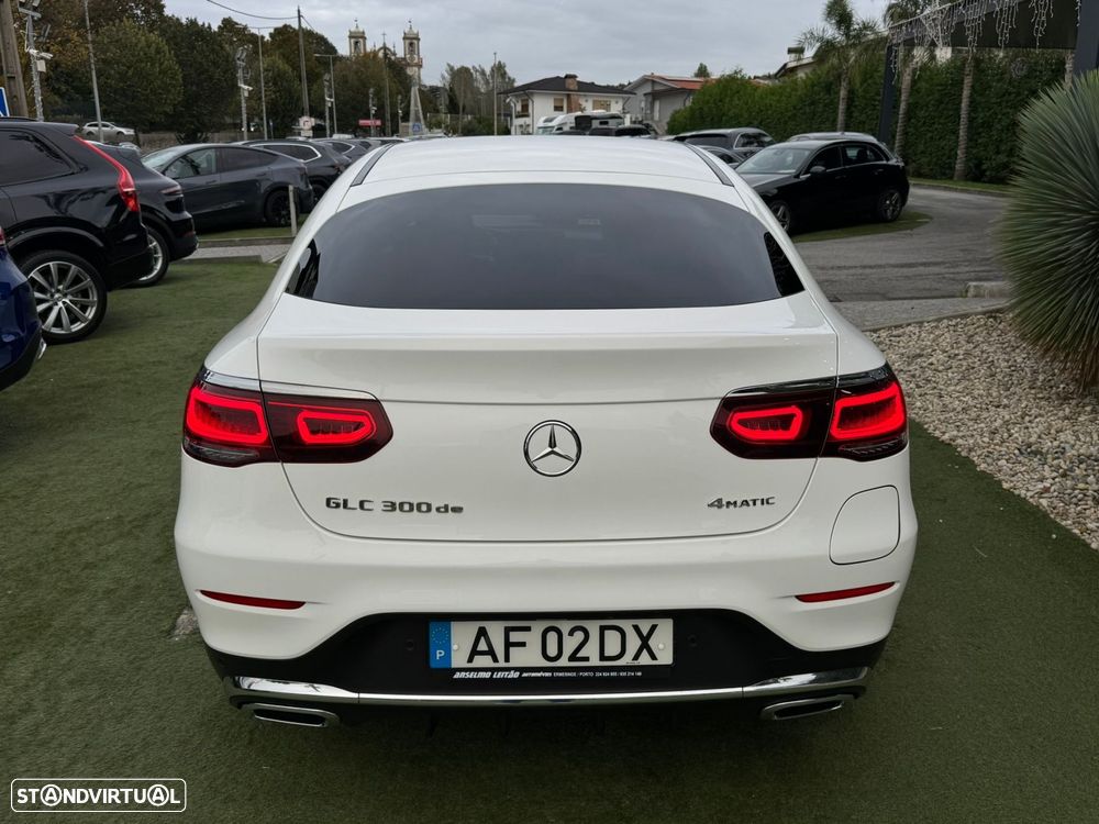 Mercedes-Benz GLC 300 de Coupé 4Matic - 12