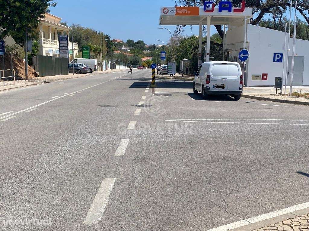 Terreno rústico em malha urbana, Salir, Algarve - Grande imagem: 3/13