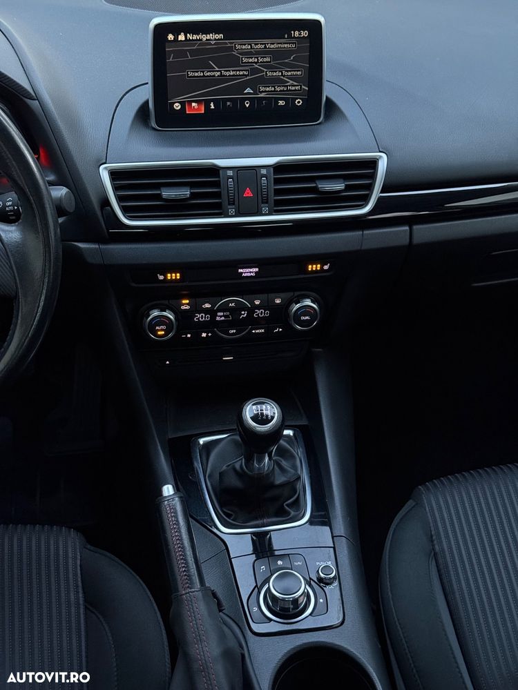 Mazda 3 - 20