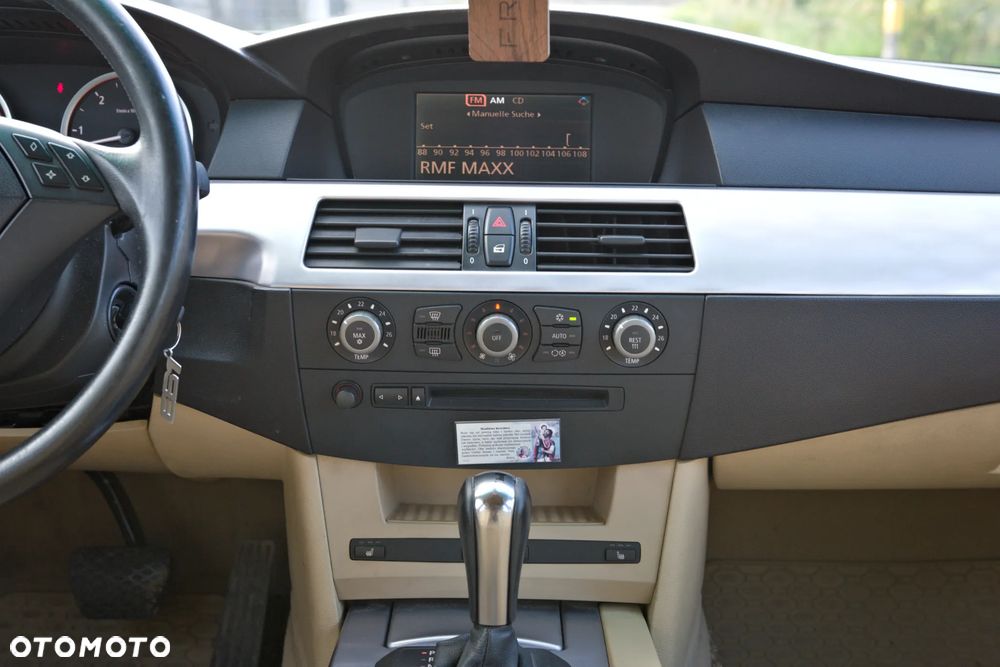 BMW Seria 5 - 35