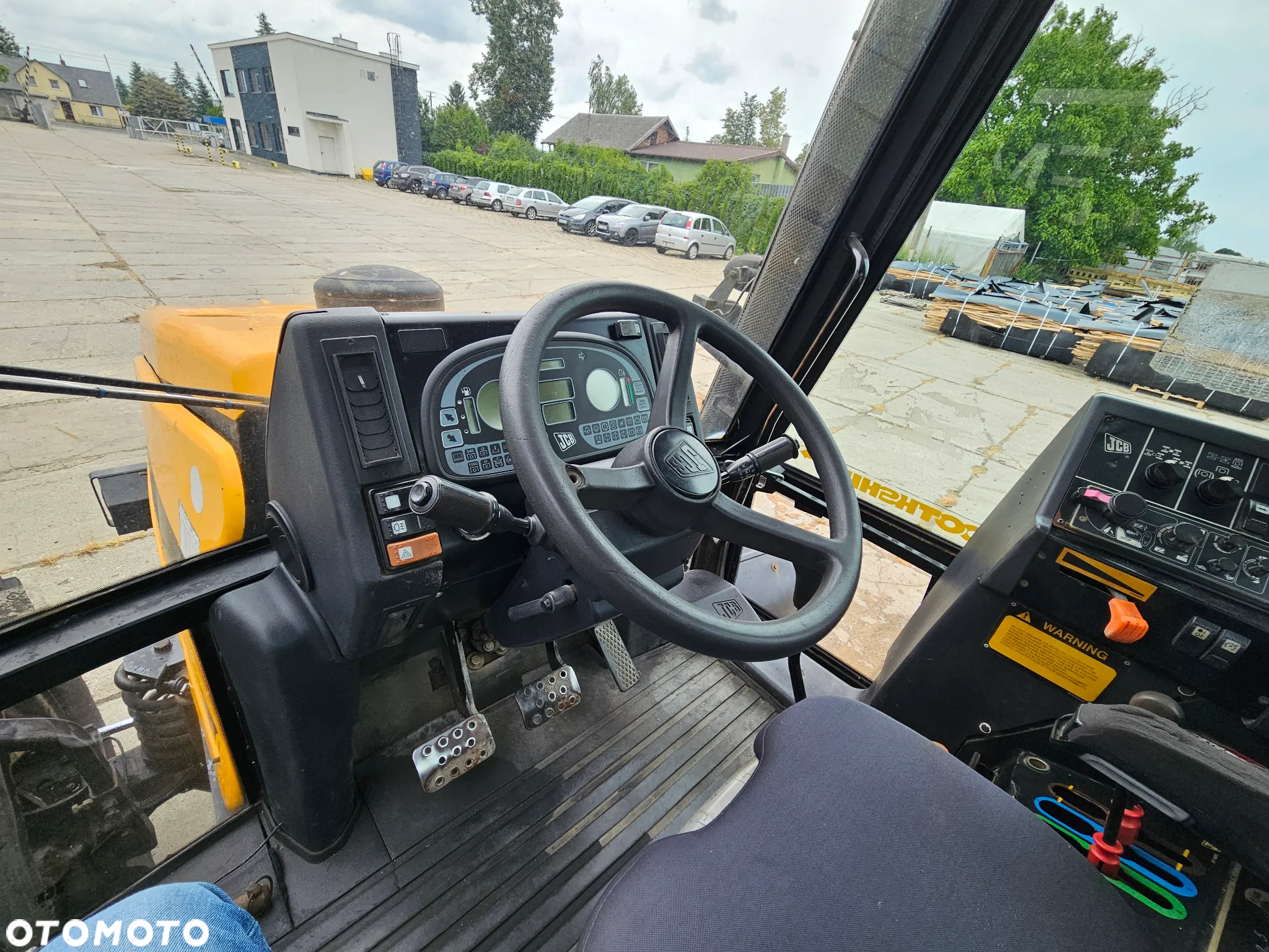 JCB 2140 - 7