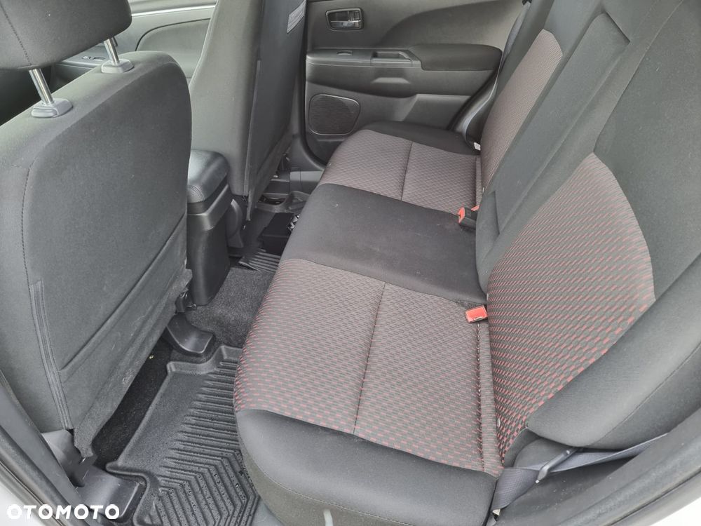 Mitsubishi ASX 2.0 4WD CVT Plus - 9