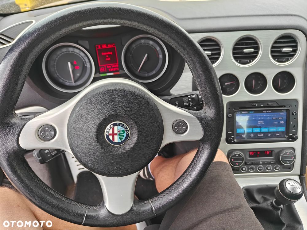 Alfa Romeo Spider 2.2 JTS 16V Exclusive - 40