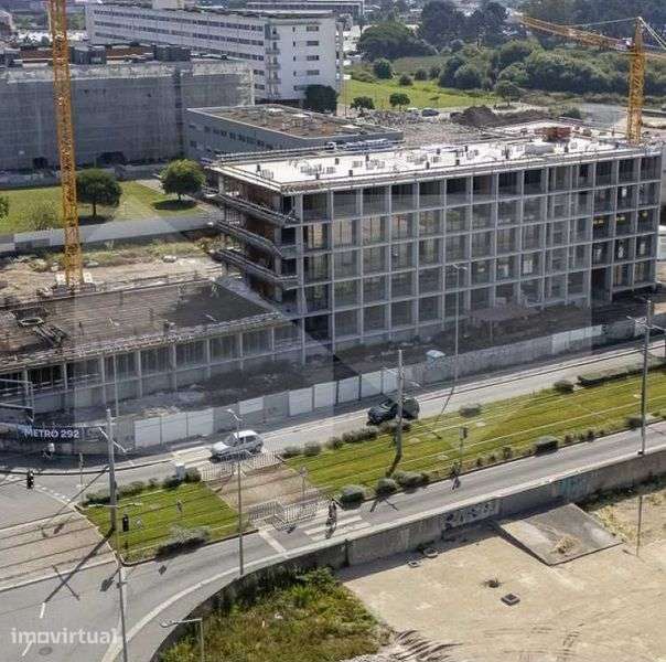 Excelente Apartamento T0 Novo | Vila do Conde | Garagem | Varandas - Grande imagem: 2/3
