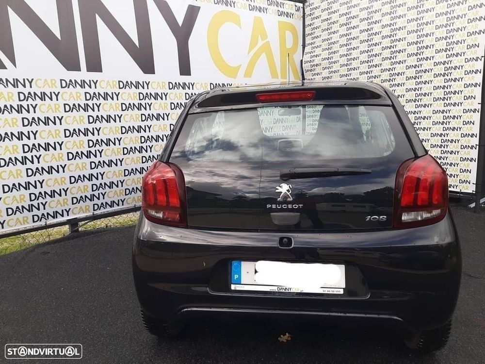Peugeot 108 1.2 PureTech Top! Allure - 4