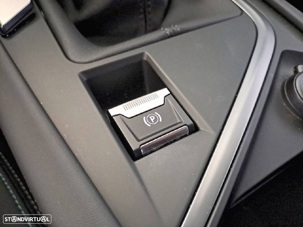 Peugeot 308 1.2 PureTech Allure Pack - 23