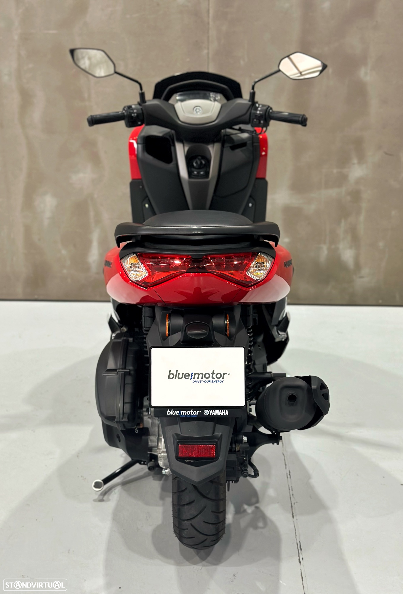 Yamaha NMAX 125 - 9