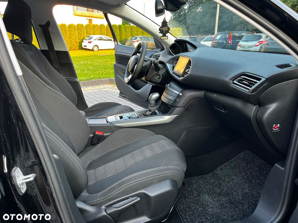 Peugeot 308 - 19