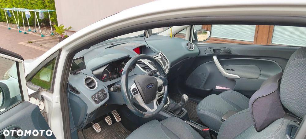 Ford Fiesta 1.6 Ti-VCT Sport - 4