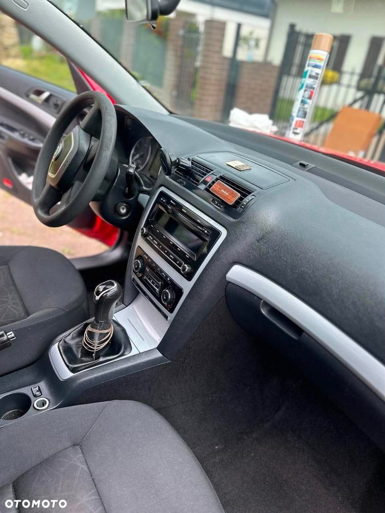 Skoda Octavia 1.4 TSI Family Plus - 6