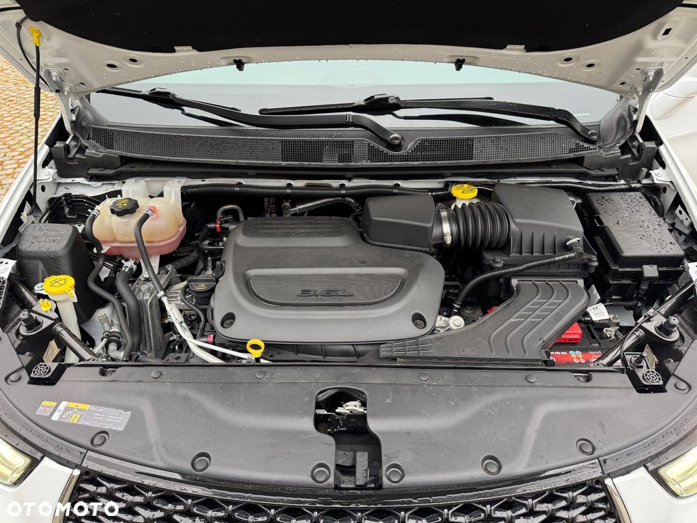 Chrysler Pacifica - 26