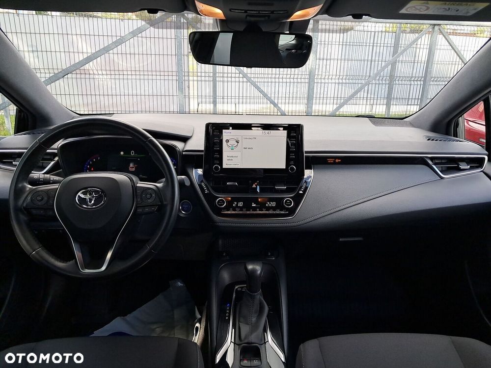 Toyota Corolla 1.8 Hybrid Comfort - 27