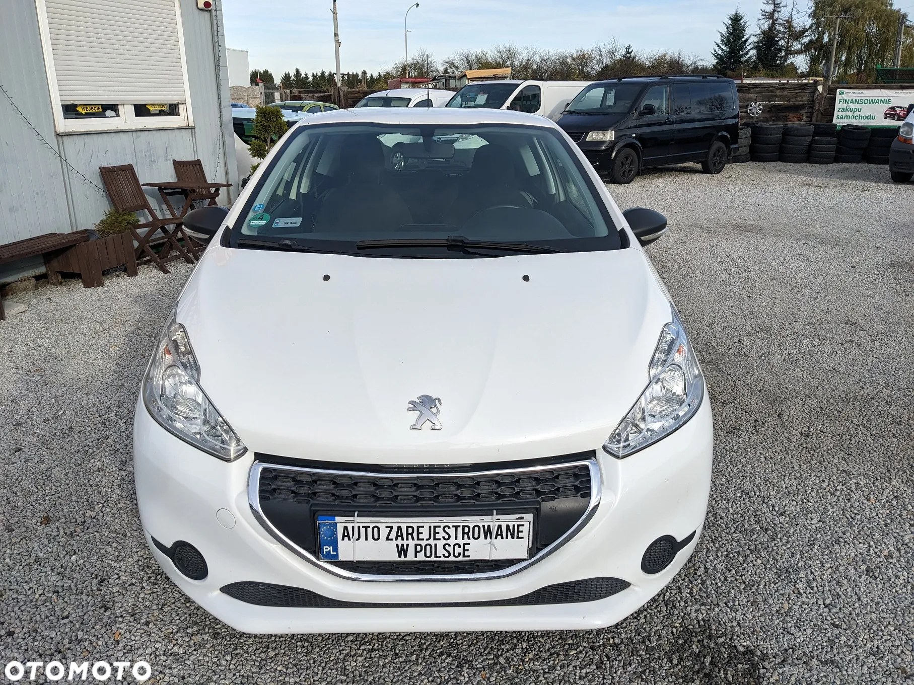 Peugeot 208 - 3