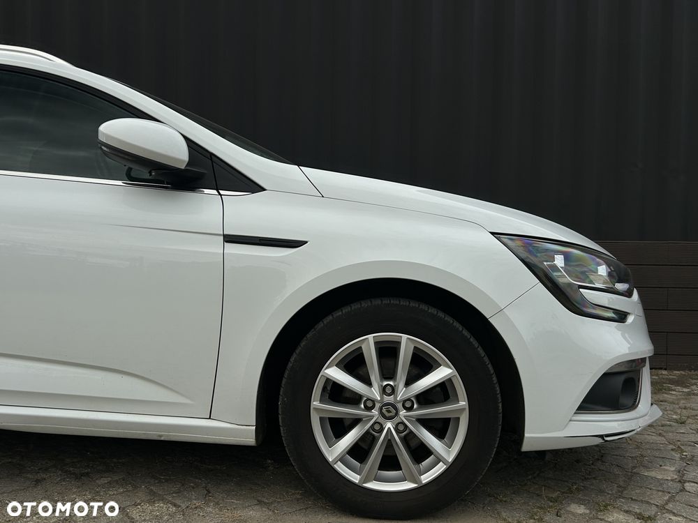 Renault Megane TCe 140 GPF EDC ZEN - 37