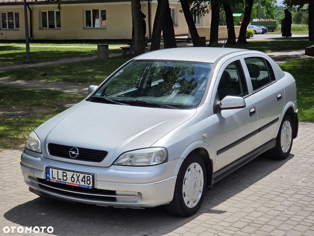 Opel Astra - 3
