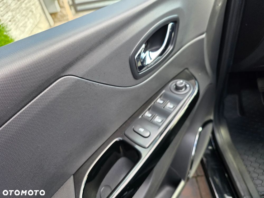 Renault Captur - 25