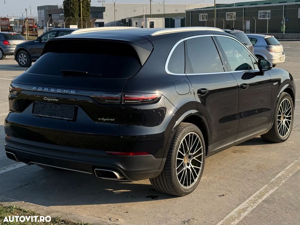 Porsche Cayenne E-Hybrid Tiptronic S - 6
