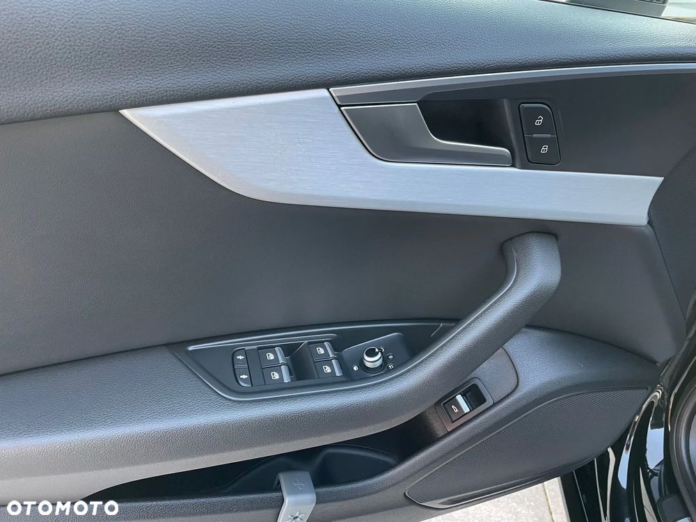 Audi A4 Limousine 2.0 TDI - 15